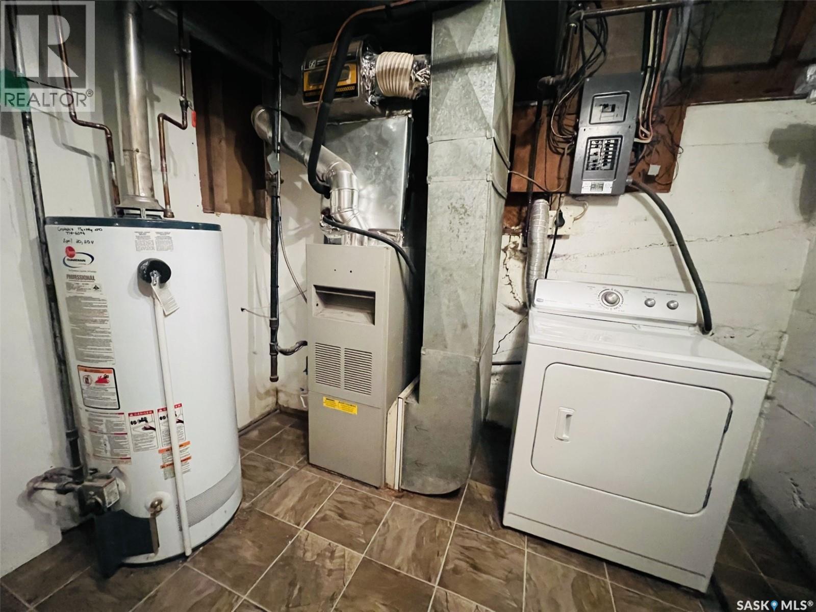 1600 Chaplin Street E, Swift Current, Saskatchewan  S9H 1K8 - Photo 21 - SK029622