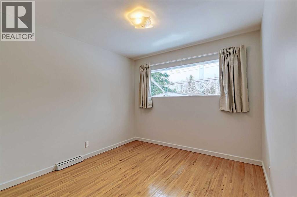 75 Wildwood Drive SW, Calgary, Alberta  T3C 3C6 - Photo 18 - A2289179