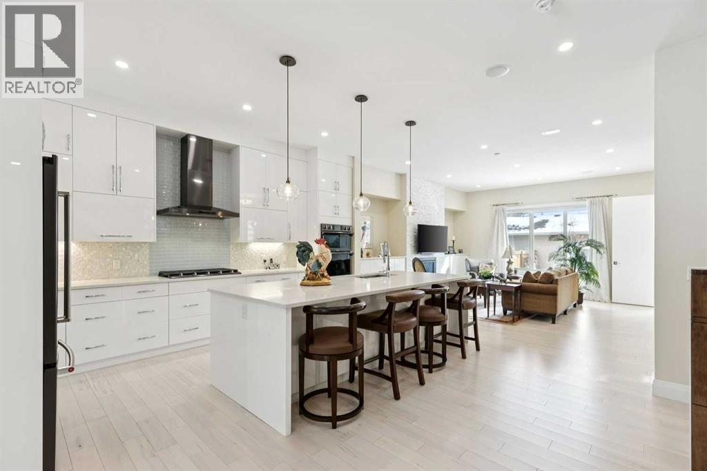 3036 28 Street SW, Calgary, Alberta  T3E 2J5 - Photo 5 - A2292324