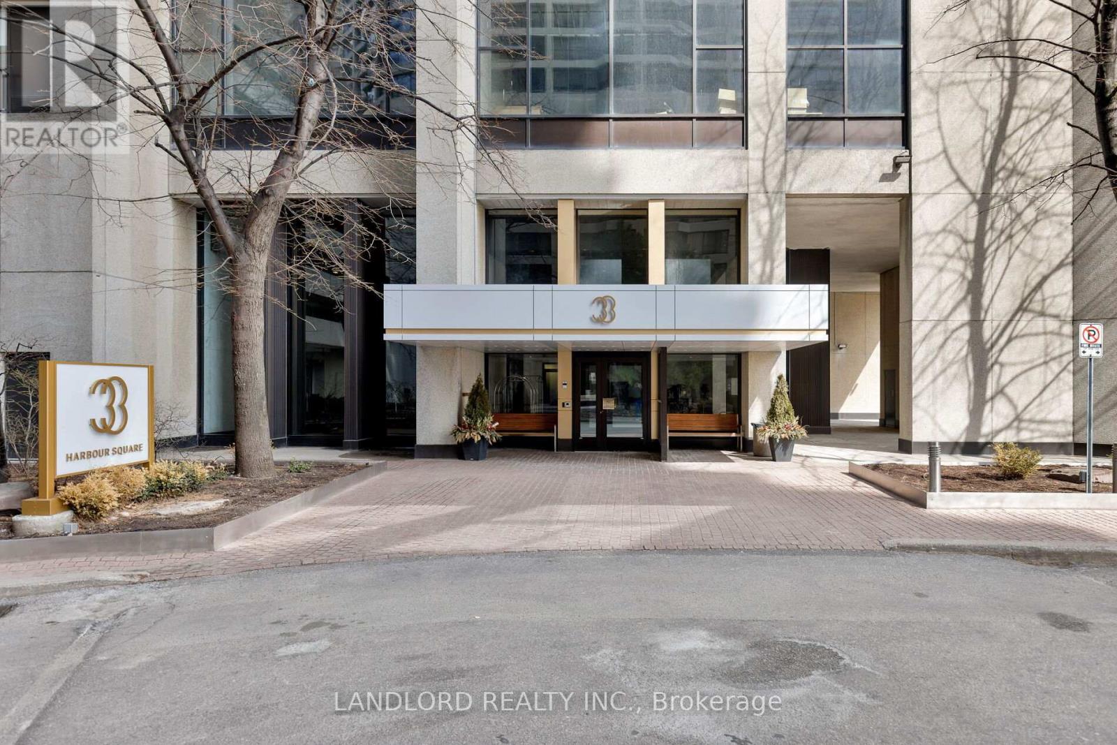 2208 - 33 HARBOUR SQUARE, Toronto, Ontario