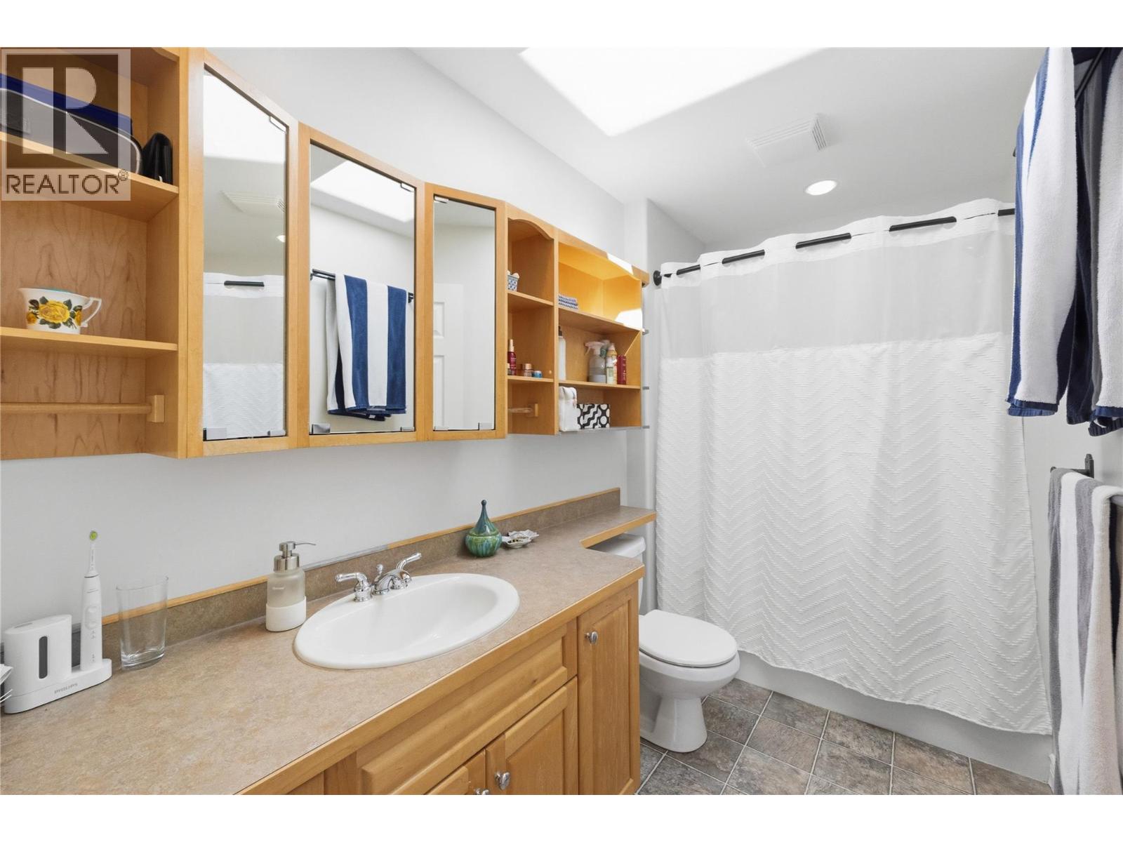 1065 Churchill Avenue Unit# 201, Penticton, British Columbia  V2A 9A7 - Photo 17 - 10384411