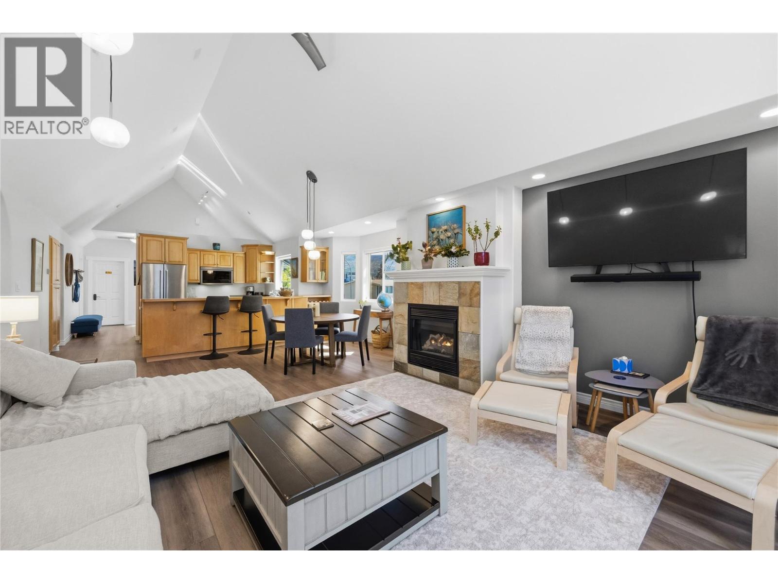 1065 Churchill Avenue Unit# 201, Penticton, British Columbia  V2A 9A7 - Photo 9 - 10384411