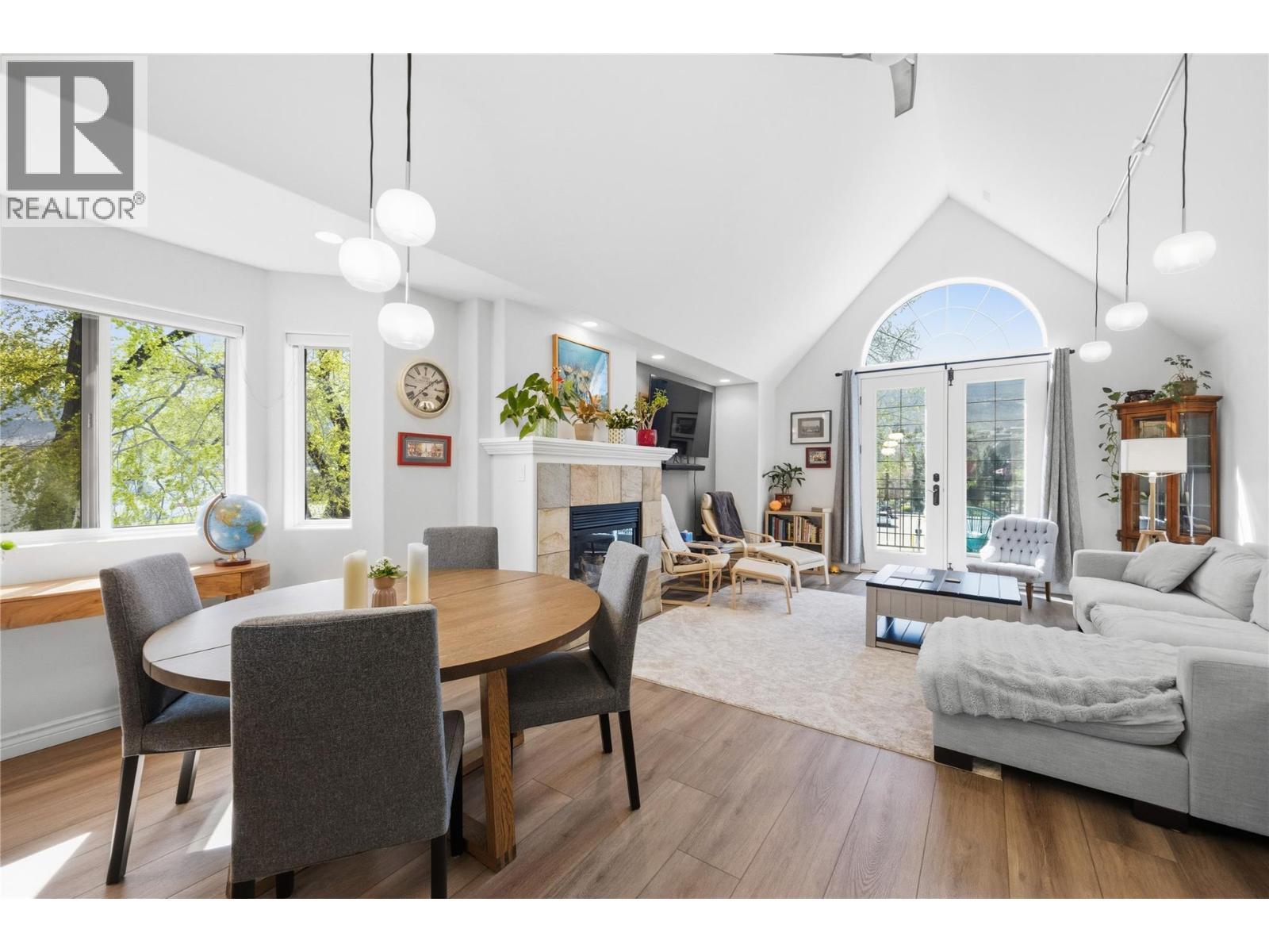 1065 Churchill Avenue Unit# 201, Penticton, British Columbia  V2A 9A7 - Photo 5 - 10384411