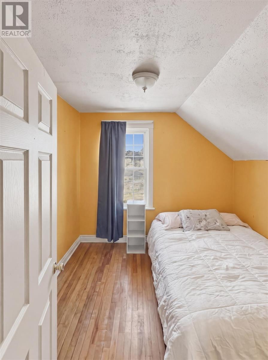 86 Pardee Ave, Sault Ste Marie, Ontario  P6B 1W3 - Photo 8 - SM260683