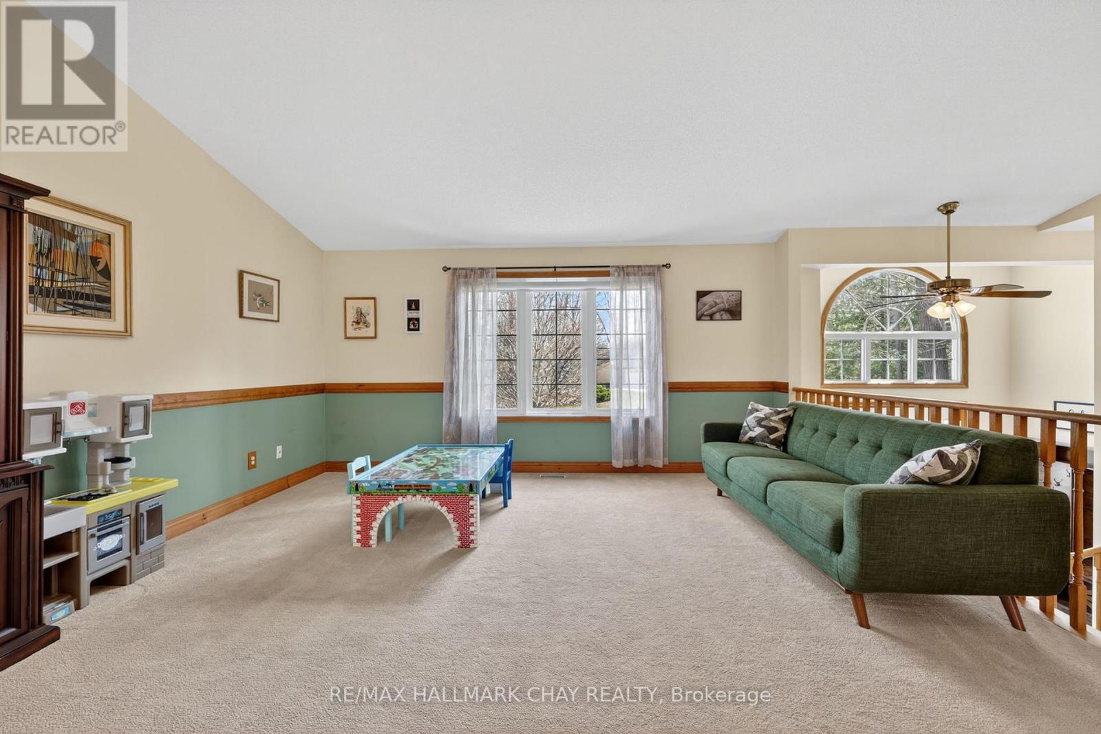 34 Rodrium Road, Wasaga Beach, Ontario  L9Z 1R5 - Photo 10 - S13036886