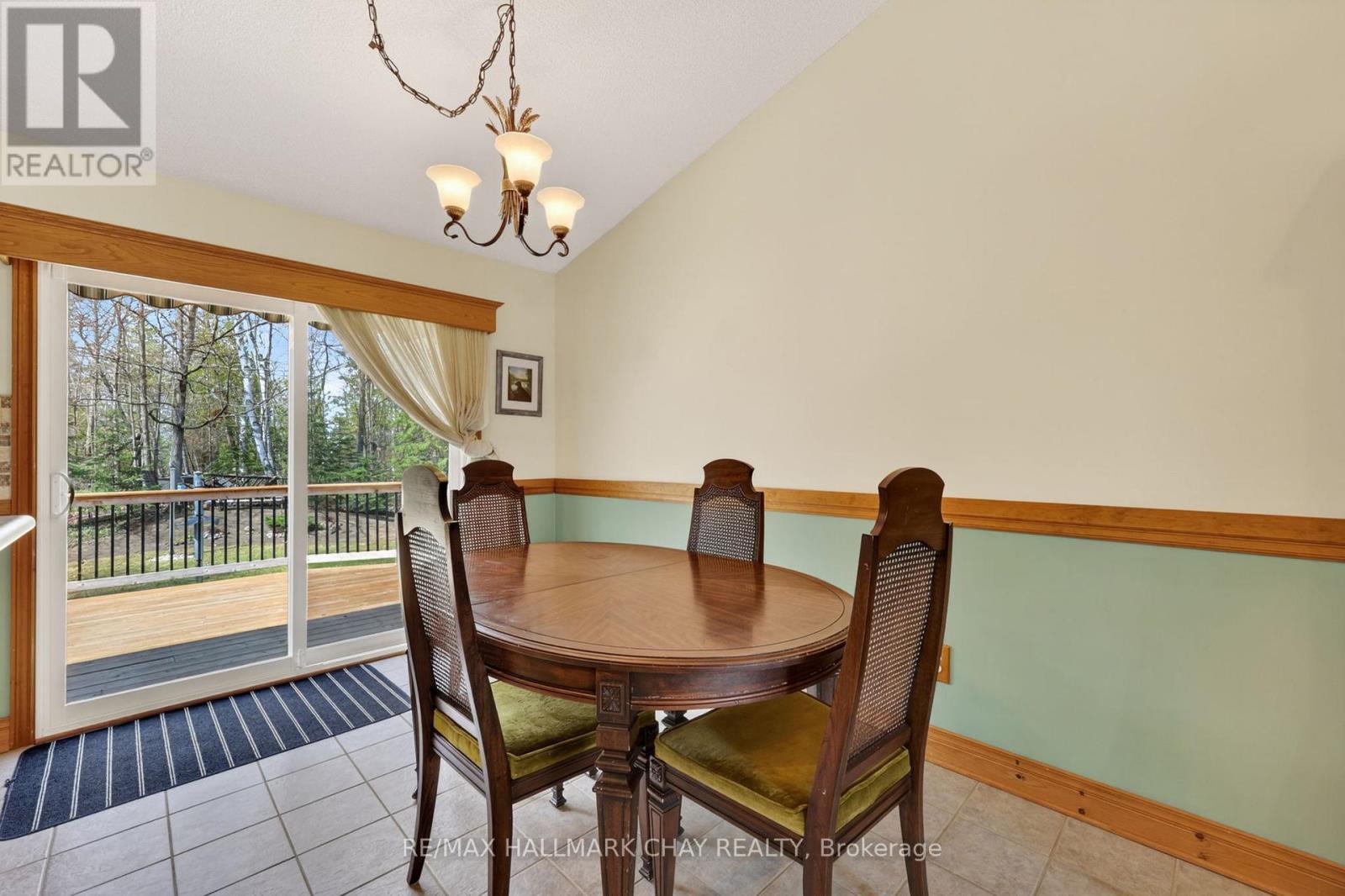 34 Rodrium Road, Wasaga Beach, Ontario  L9Z 1R5 - Photo 14 - S13036886