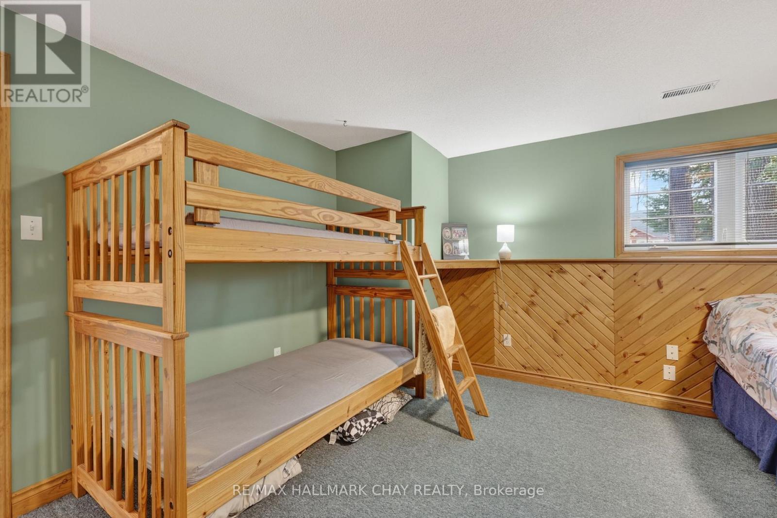 34 Rodrium Road, Wasaga Beach, Ontario  L9Z 1R5 - Photo 35 - S13036886