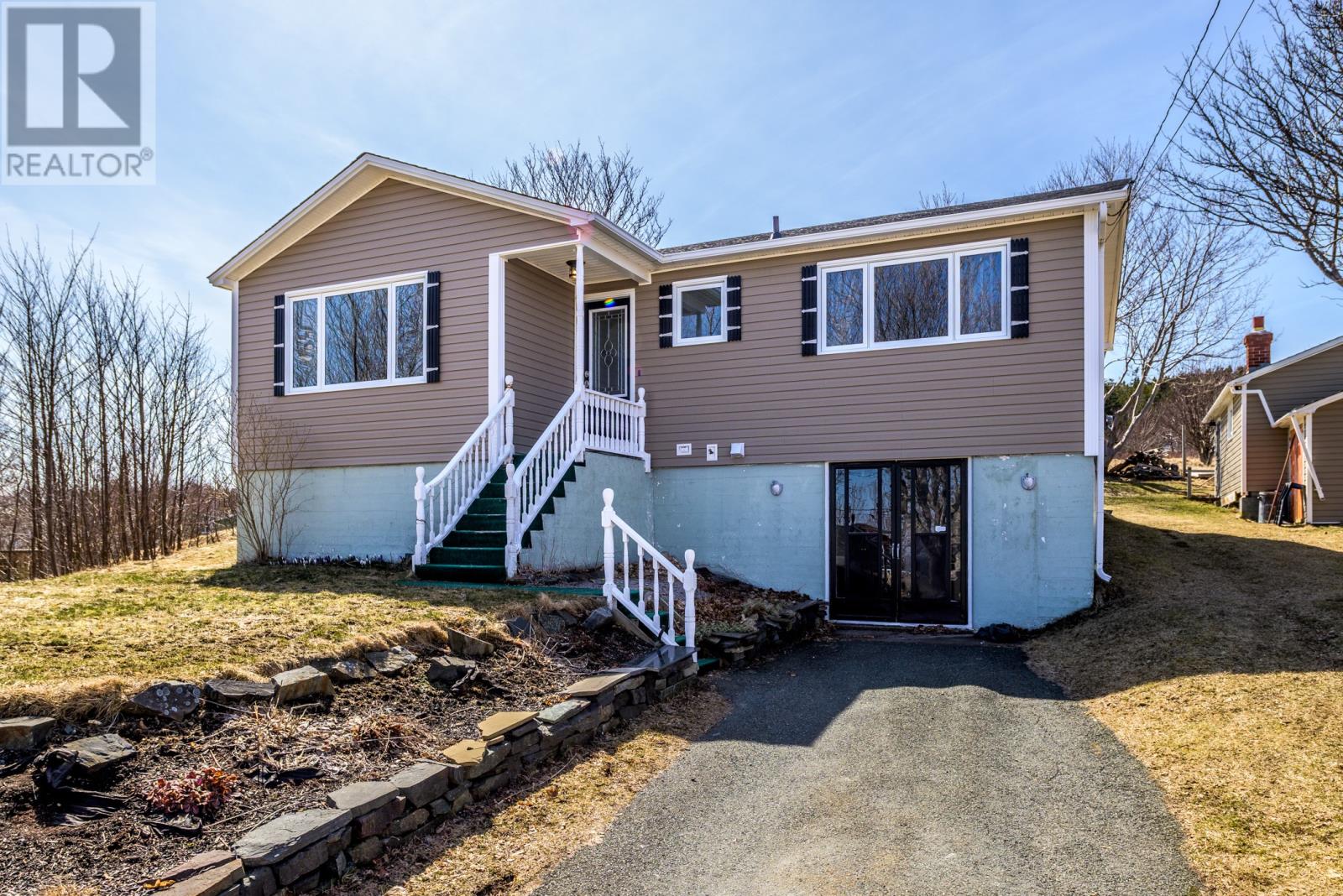 775A Main Road, Pouch Cove, Newfoundland & Labrador