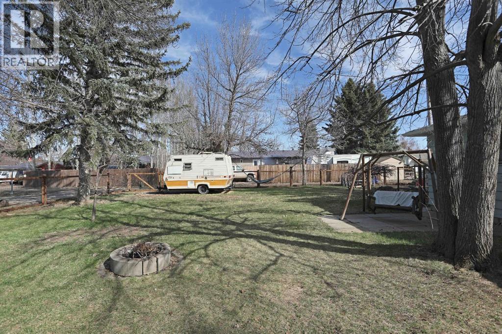 215 1 Street E, Duchess, Alberta  T0J 0Z0 - Photo 36 - A2304176