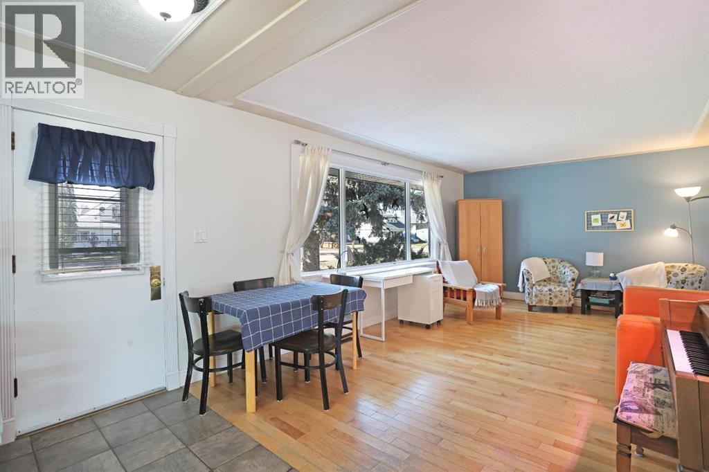 215 1 Street E, Duchess, Alberta  T0J 0Z0 - Photo 8 - A2304176