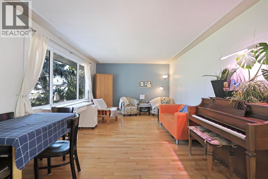 215 1 Street E, Duchess, Alberta  T0J 0Z0 - Photo 9 - A2304176