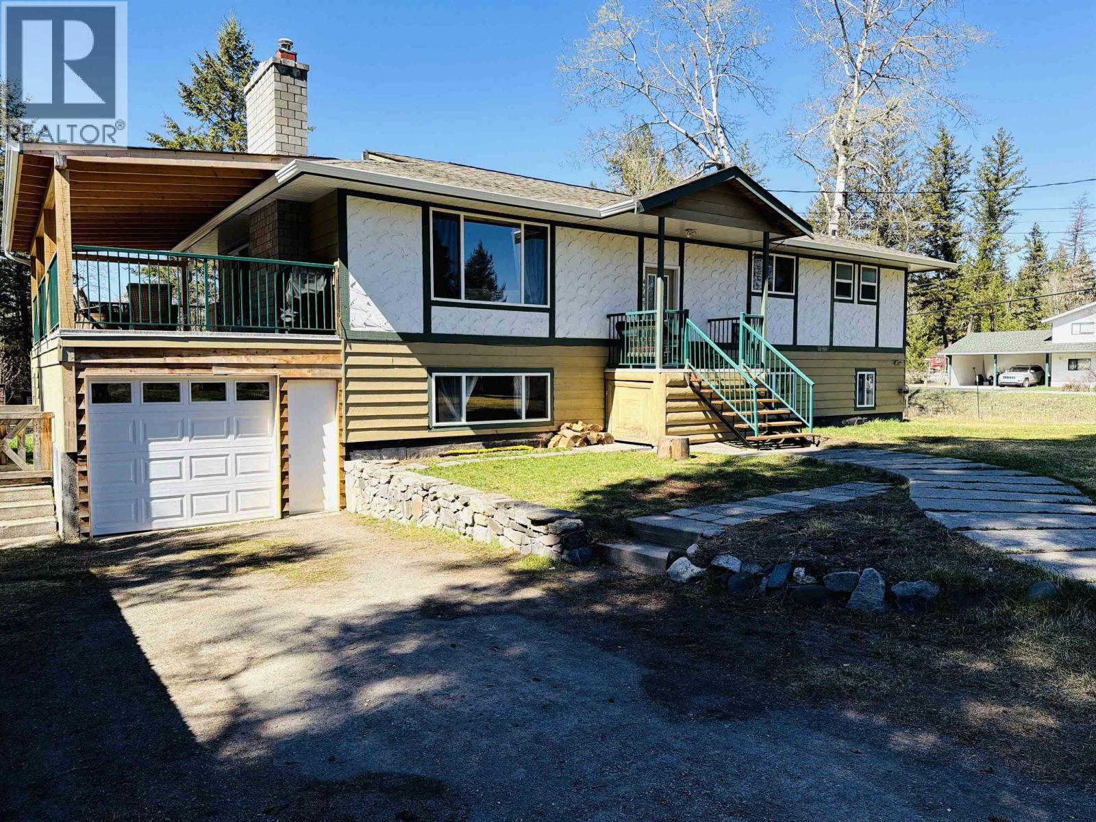 4765 Chilcotin Crescent, 108 Mile Ranch, British Columbia  V0K 2Z0 - Photo 34 - R3115159