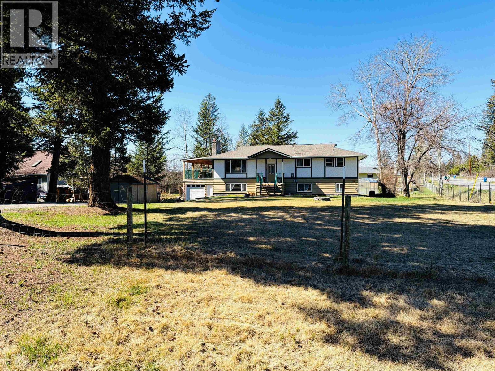 4765 Chilcotin Crescent, 108 Mile Ranch, British Columbia  V0K 2Z0 - Photo 33 - R3115159