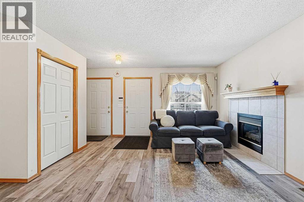 63 Anaheim Crescent NE, Calgary, Alberta  T1Y 7B4 - Photo 8 - A2288598