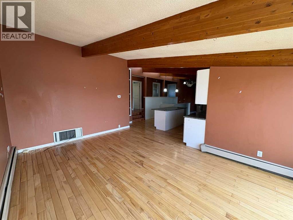 5816 60 Avenue, Rocky Mountain House, Alberta  T4T 1K2 - Photo 33 - A2303623