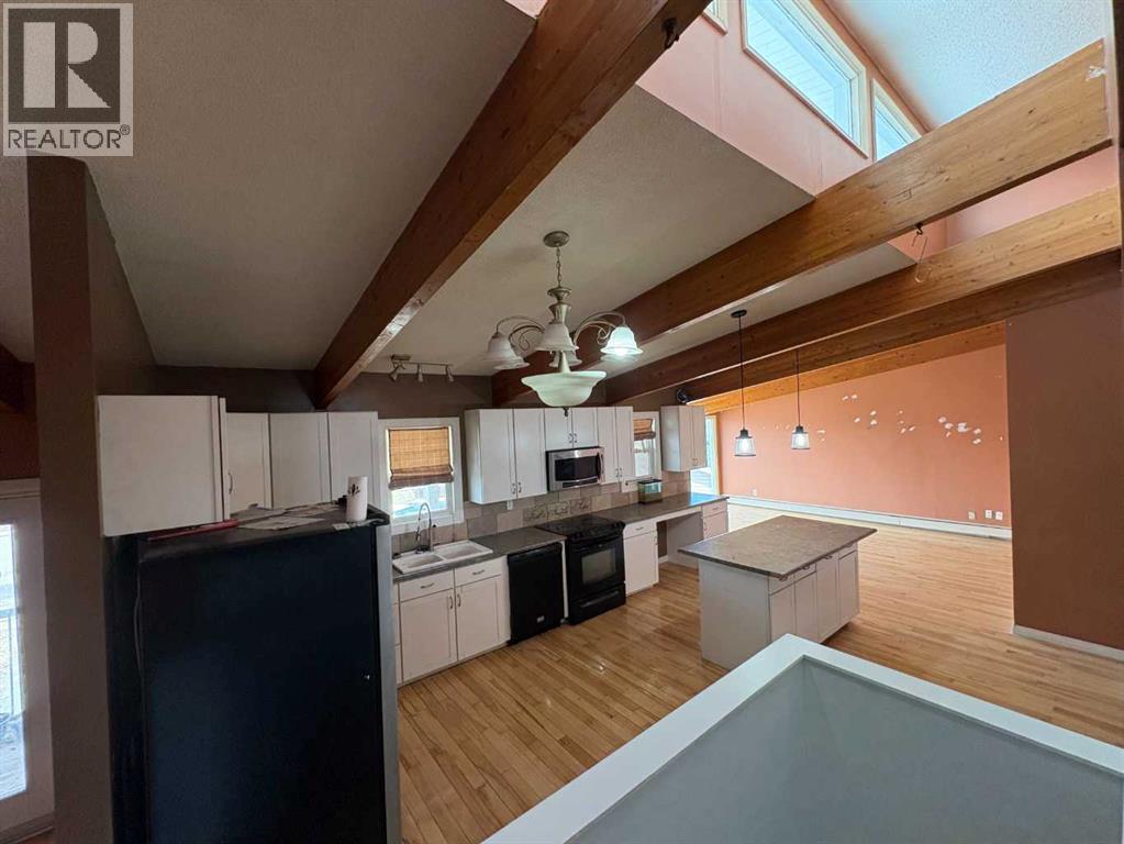 5816 60 Avenue, Rocky Mountain House, Alberta  T4T 1K2 - Photo 30 - A2303623