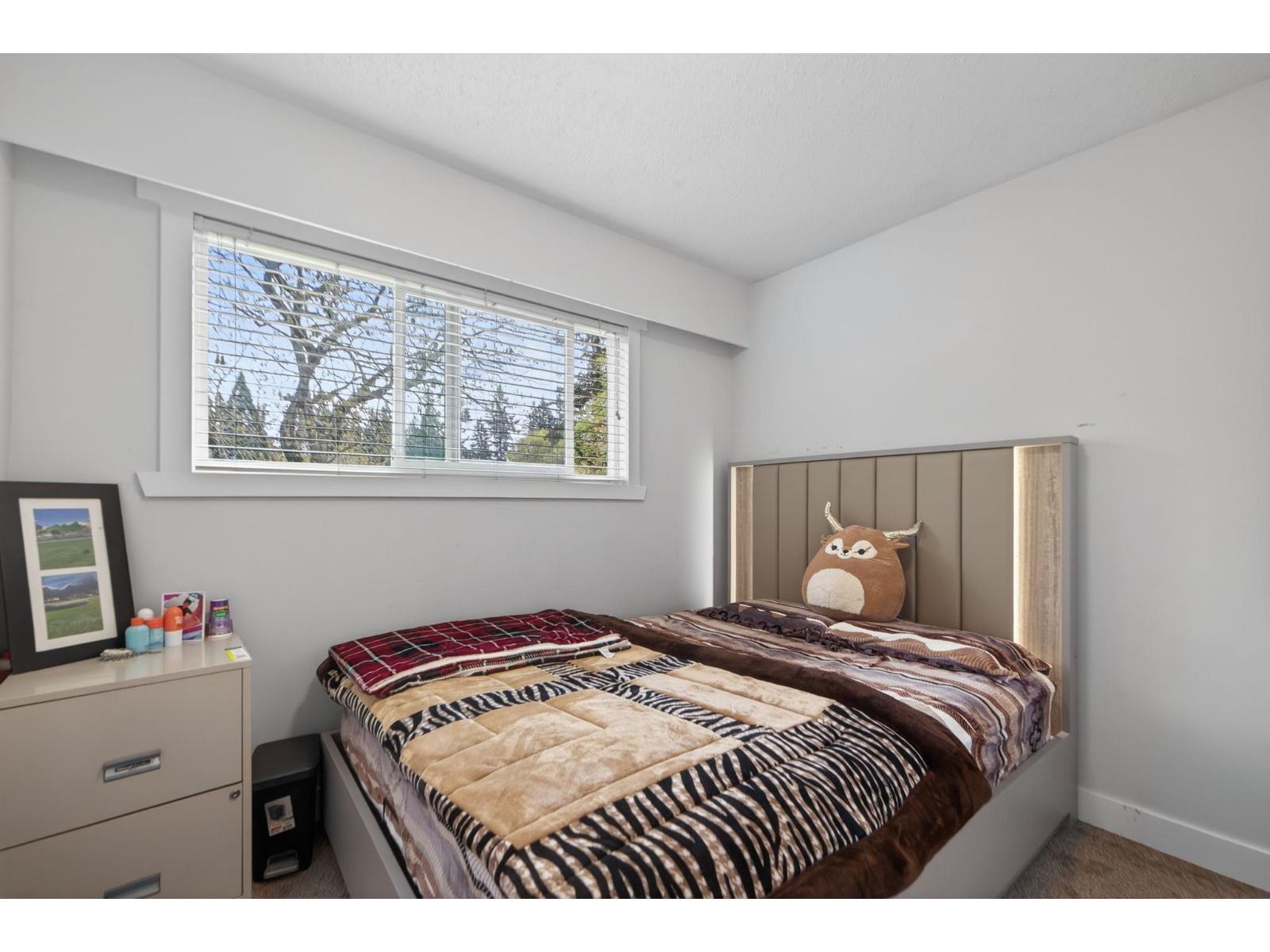 2924 Old Clayburn Road, Abbotsford, British Columbia  V2S 4G7 - Photo 11 - R3113427