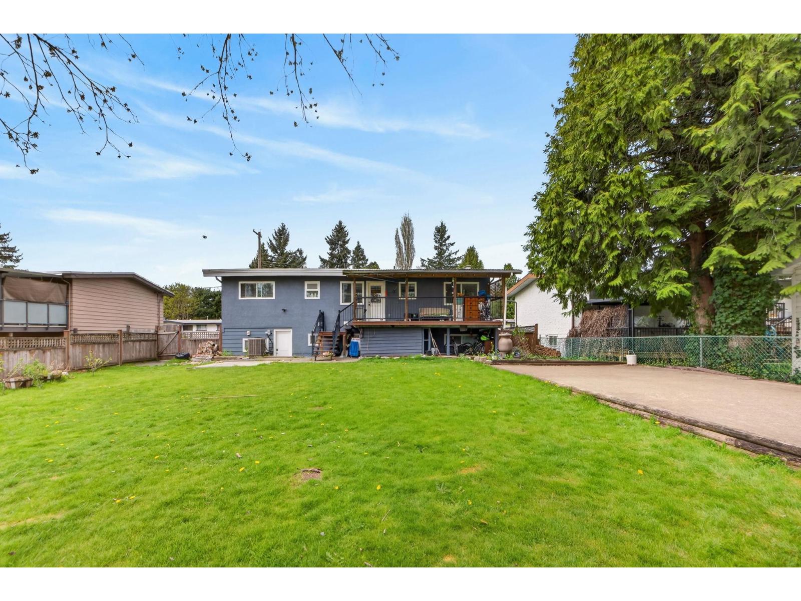 2924 Old Clayburn Road, Abbotsford, British Columbia  V2S 4G7 - Photo 23 - R3113427