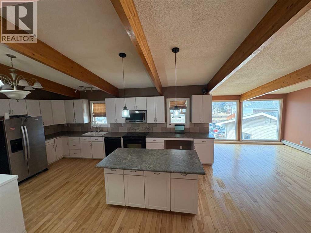 5816 60 Avenue, Rocky Mountain House, Alberta  T4T 1K2 - Photo 35 - A2303623