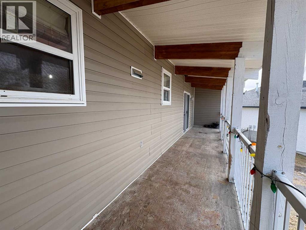 5816 60 Avenue, Rocky Mountain House, Alberta  T4T 1K2 - Photo 19 - A2303623