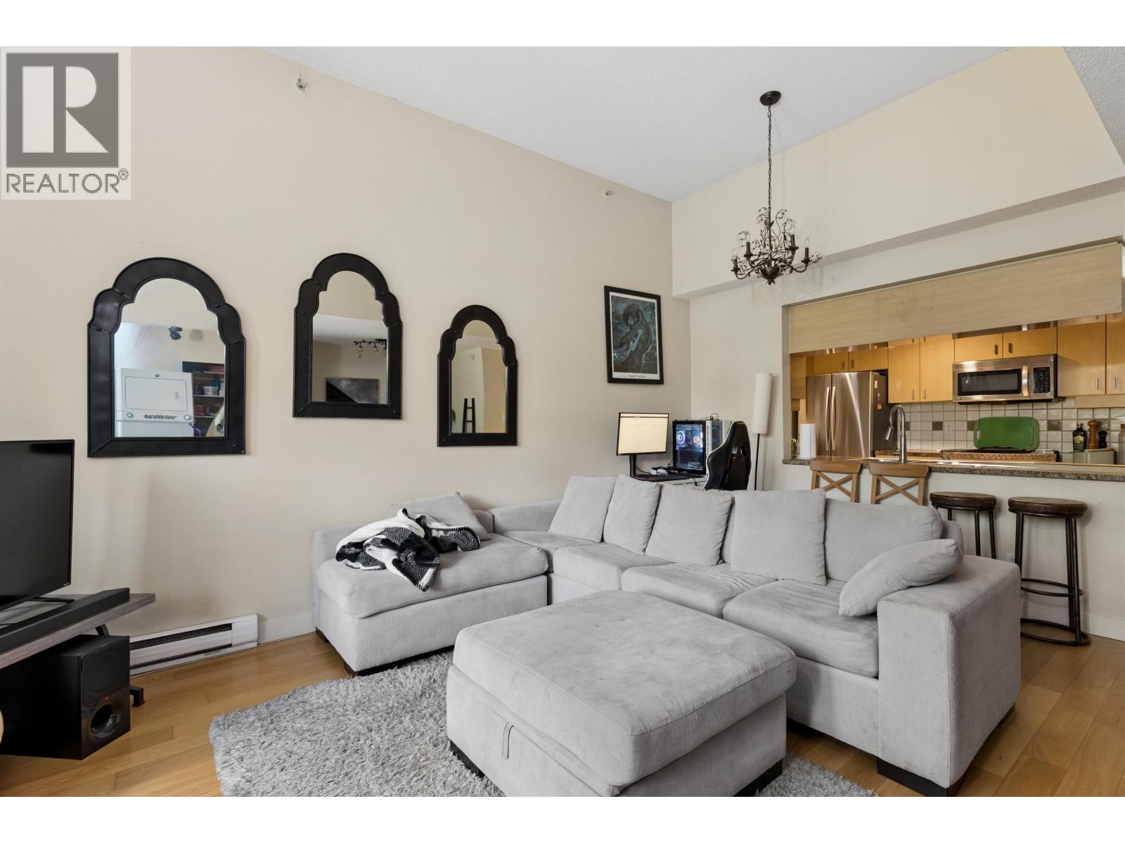 2p 1033 Marinaside Crescent, Vancouver, British Columbia  V6Z 3A3 - Photo 8 - R3113857