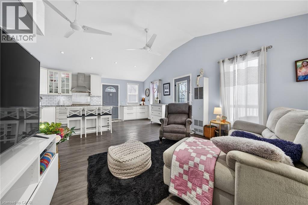 1040 Lakeshore Road, Selkirk, Ontario  N0A 1P0 - Photo 24 - 40800729