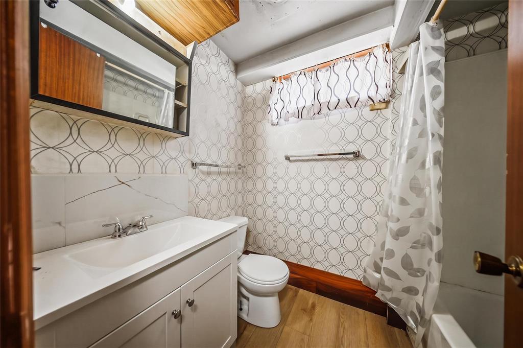 2 Leamen Crescent, Winnipeg, Manitoba  R2P 0N8 - Photo 21 - 202608079