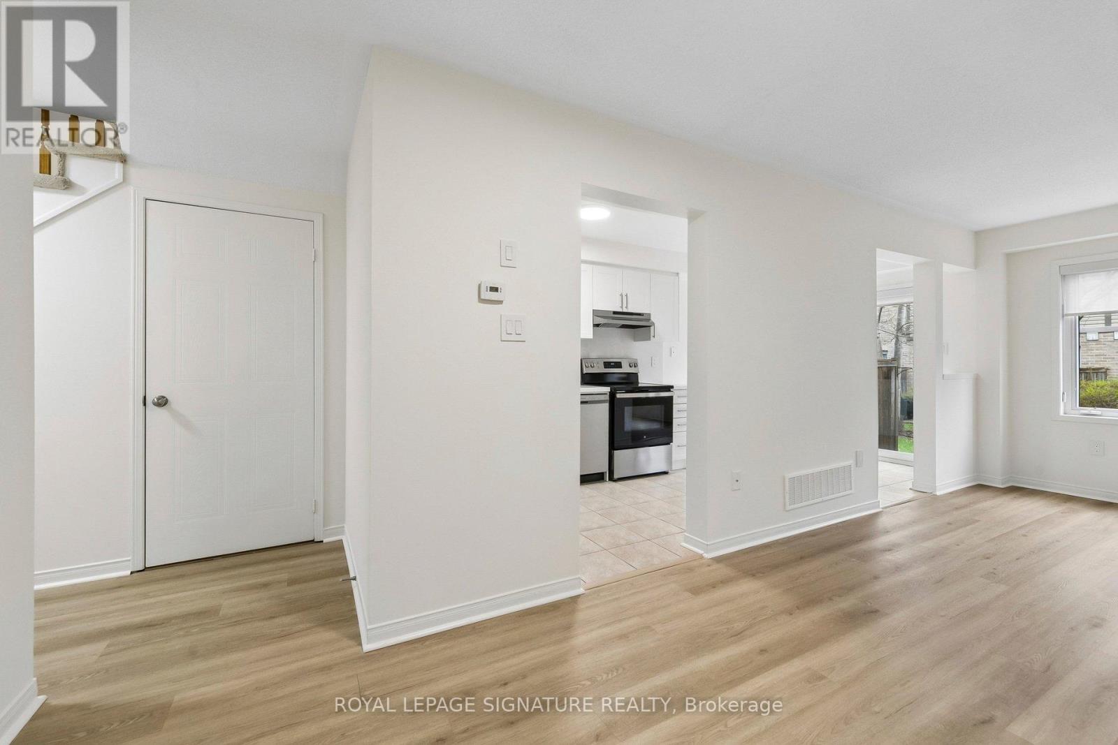 100 - 86 Joymar Drive, Mississauga, Ontario  L5M 7Z6 - Photo 10 - W13036890