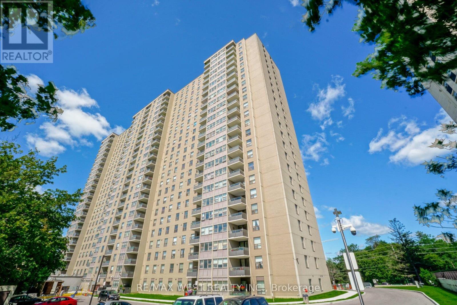 112 - 75 Emmett Avenue, Toronto, Ontario  M6M 5A7 - Photo 27 - W13036912