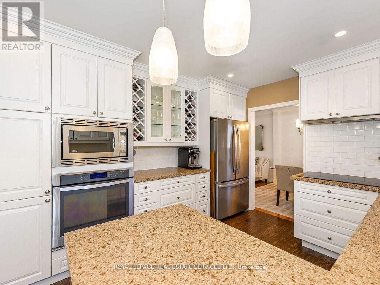 1602 Carletta Drive, Mississauga, Ontario  L4X 1E5 - Photo 16 - W13036926