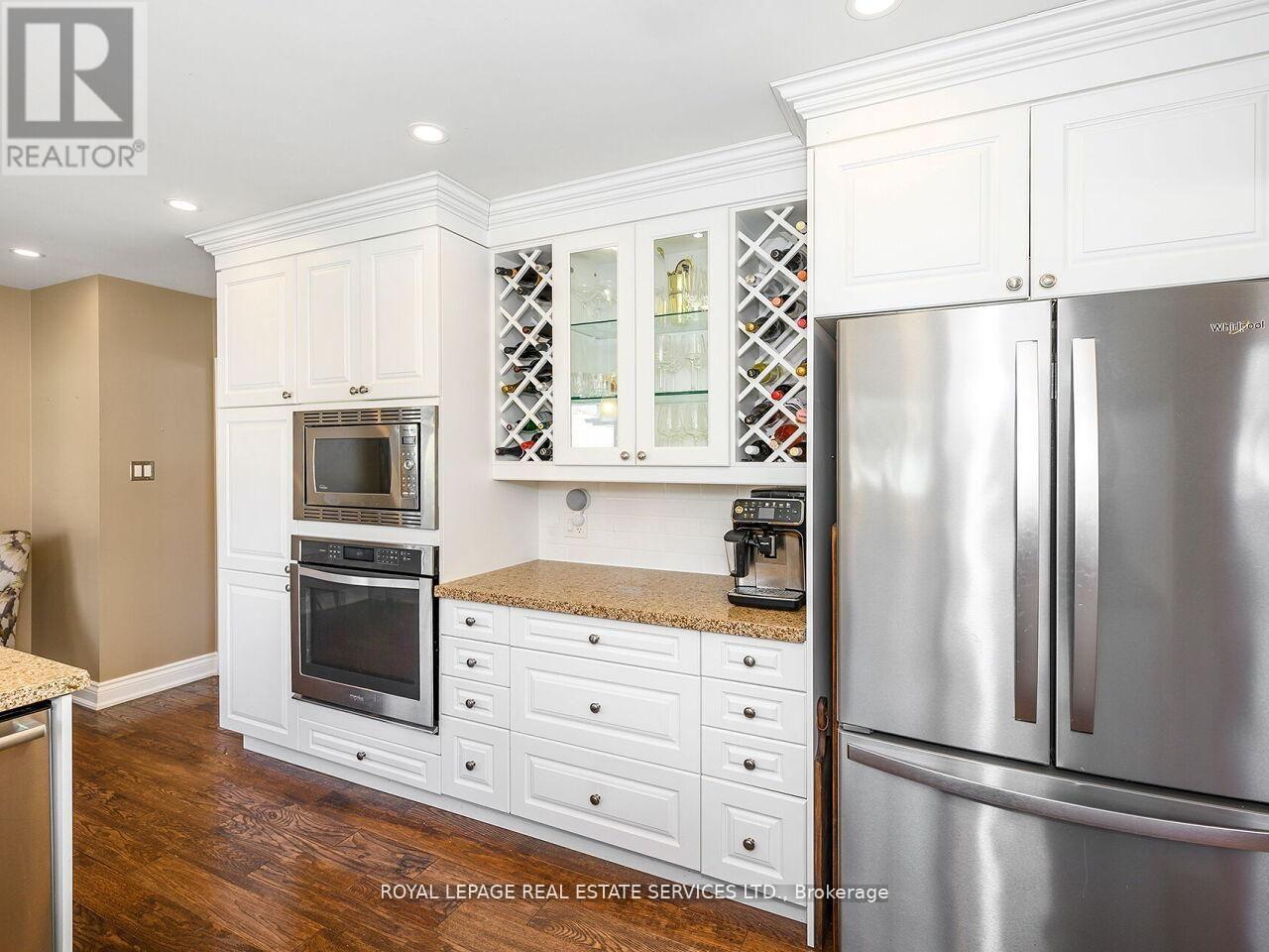 1602 Carletta Drive, Mississauga, Ontario  L4X 1E5 - Photo 17 - W13036926