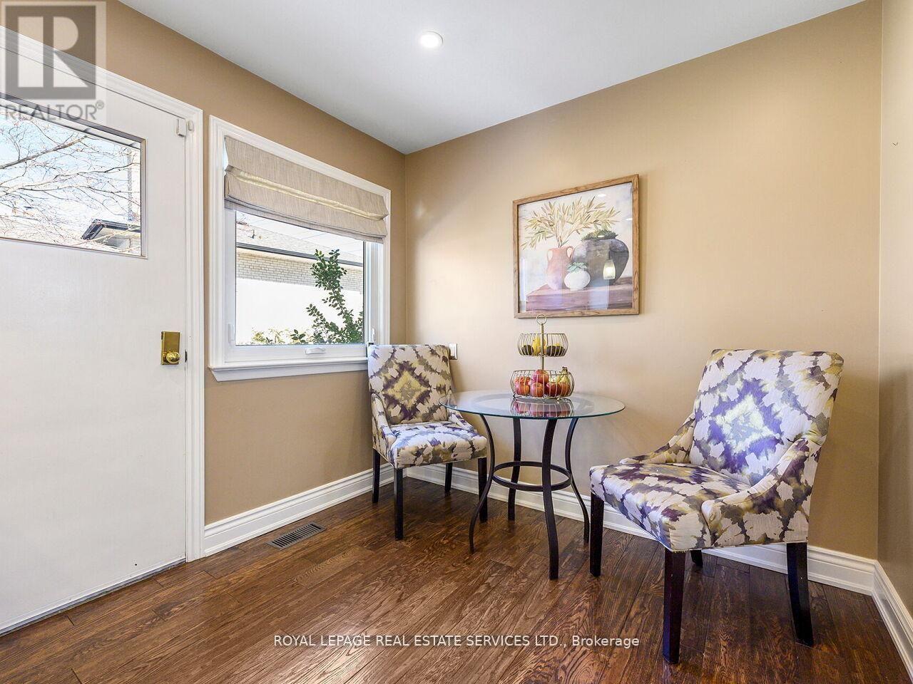 1602 Carletta Drive, Mississauga, Ontario  L4X 1E5 - Photo 19 - W13036926