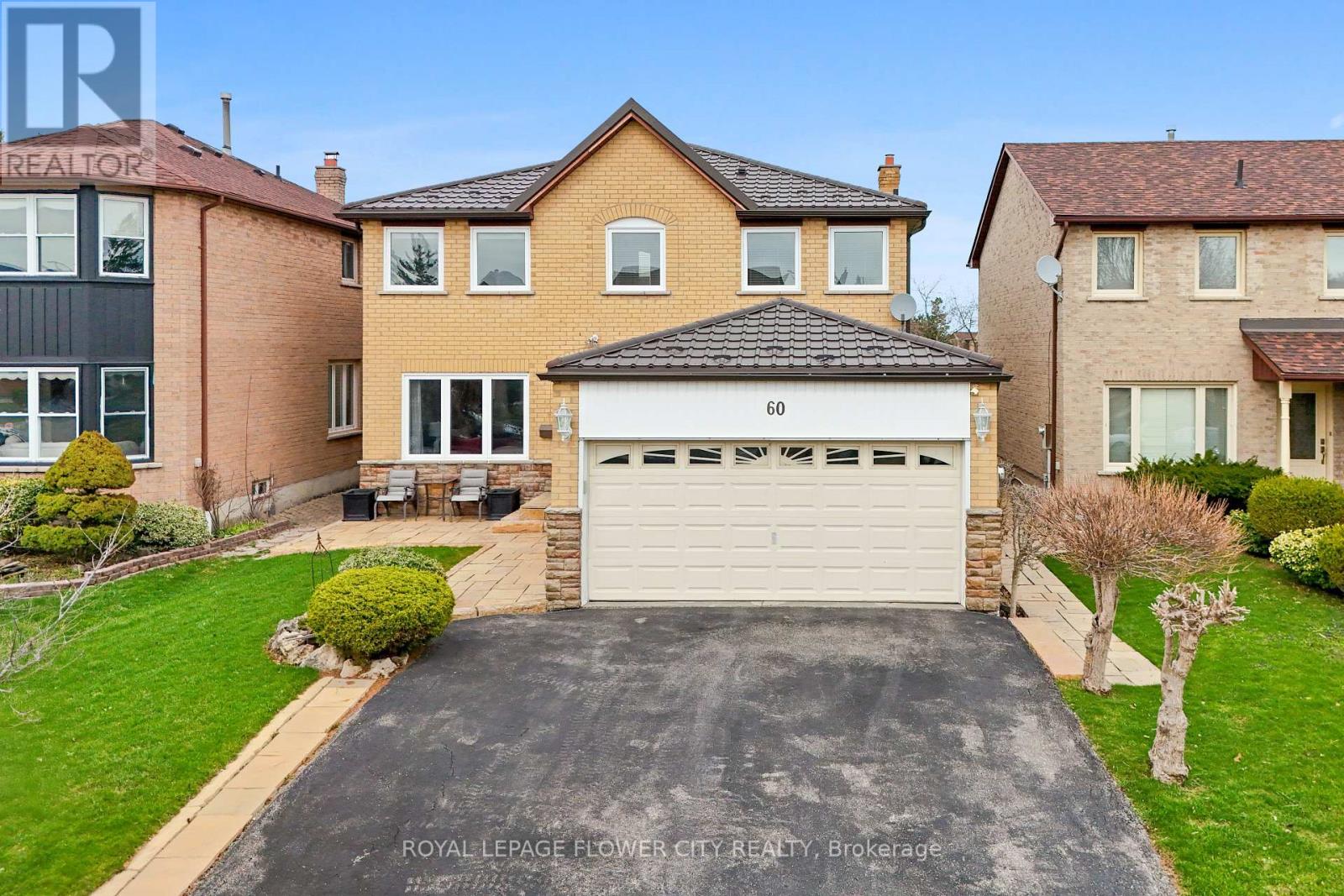 60 NEWGREEN CRESCENT, Brampton, Ontario