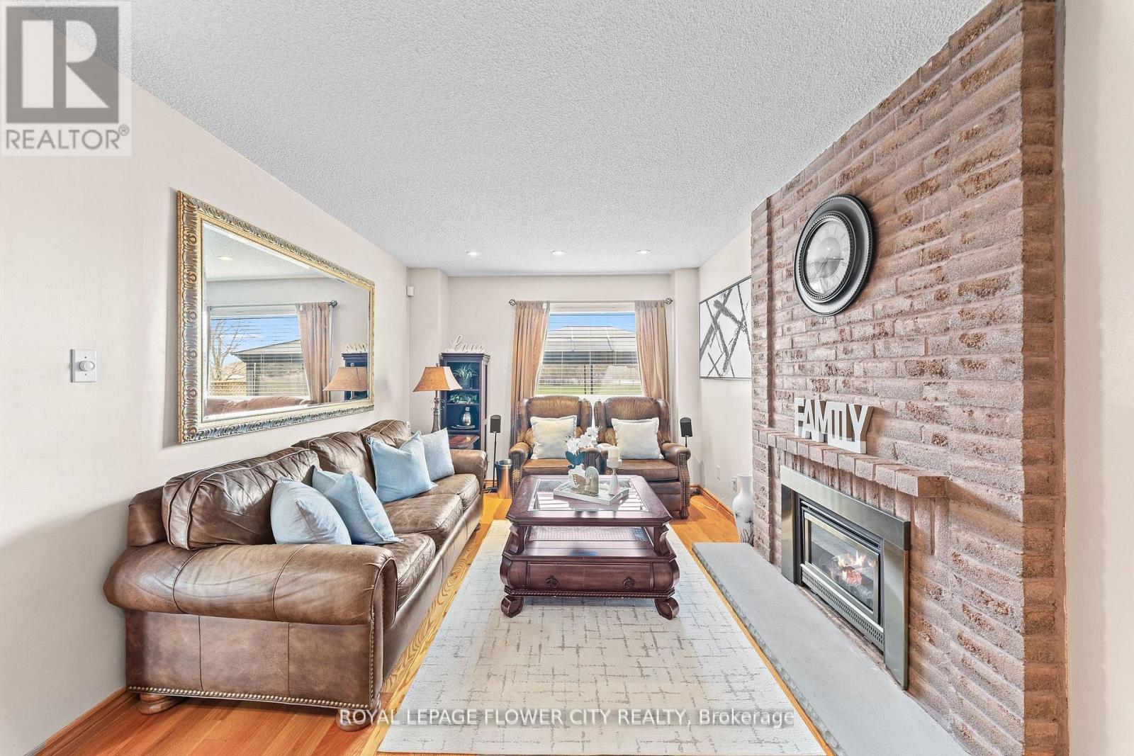 60 Newgreen Crescent, Brampton, Ontario  L6S 4Y5 - Photo 18 - W13036940