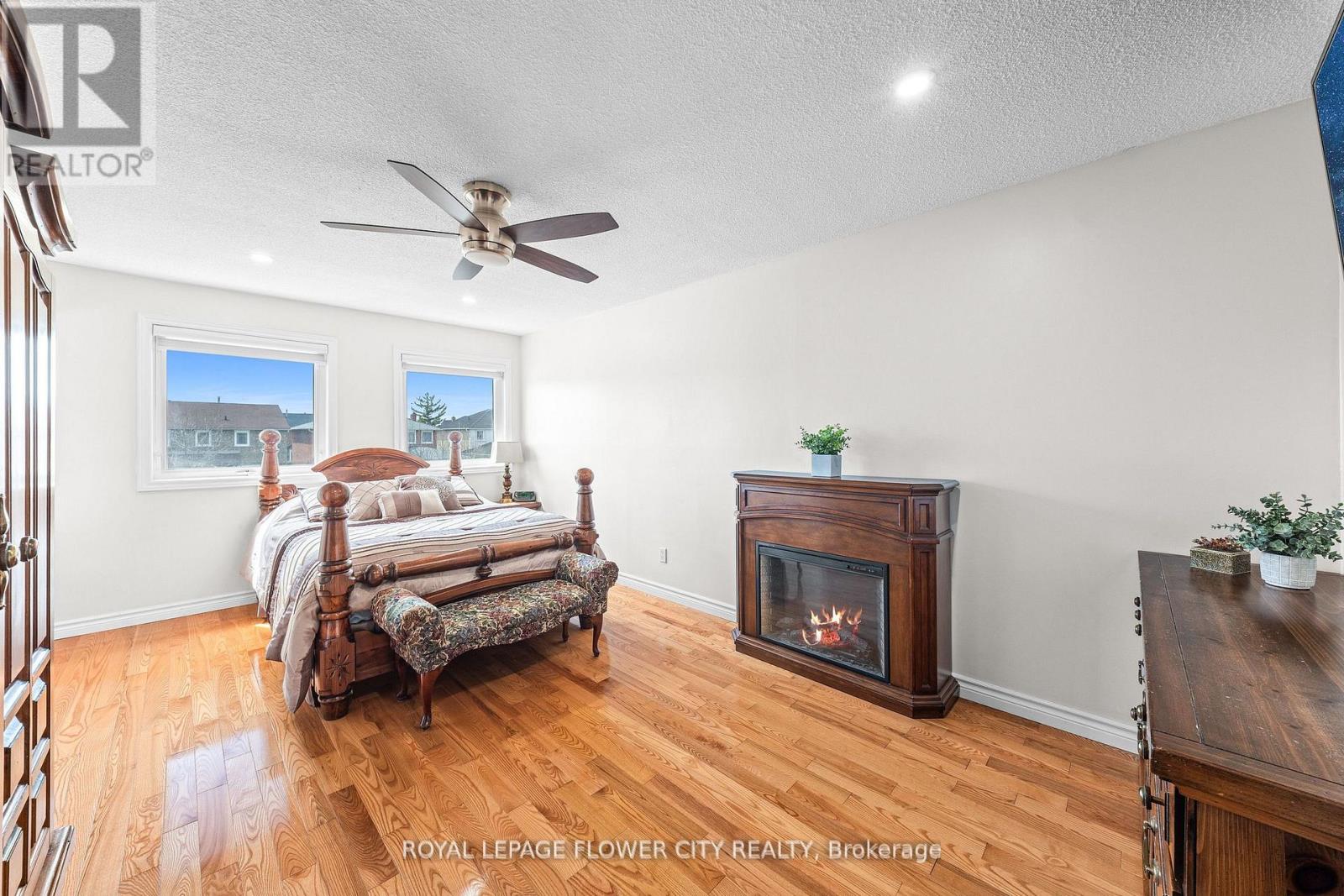 60 Newgreen Crescent, Brampton, Ontario  L6S 4Y5 - Photo 24 - W13036940