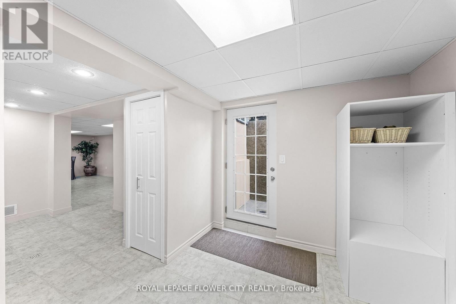 60 Newgreen Crescent, Brampton, Ontario  L6S 4Y5 - Photo 39 - W13036940