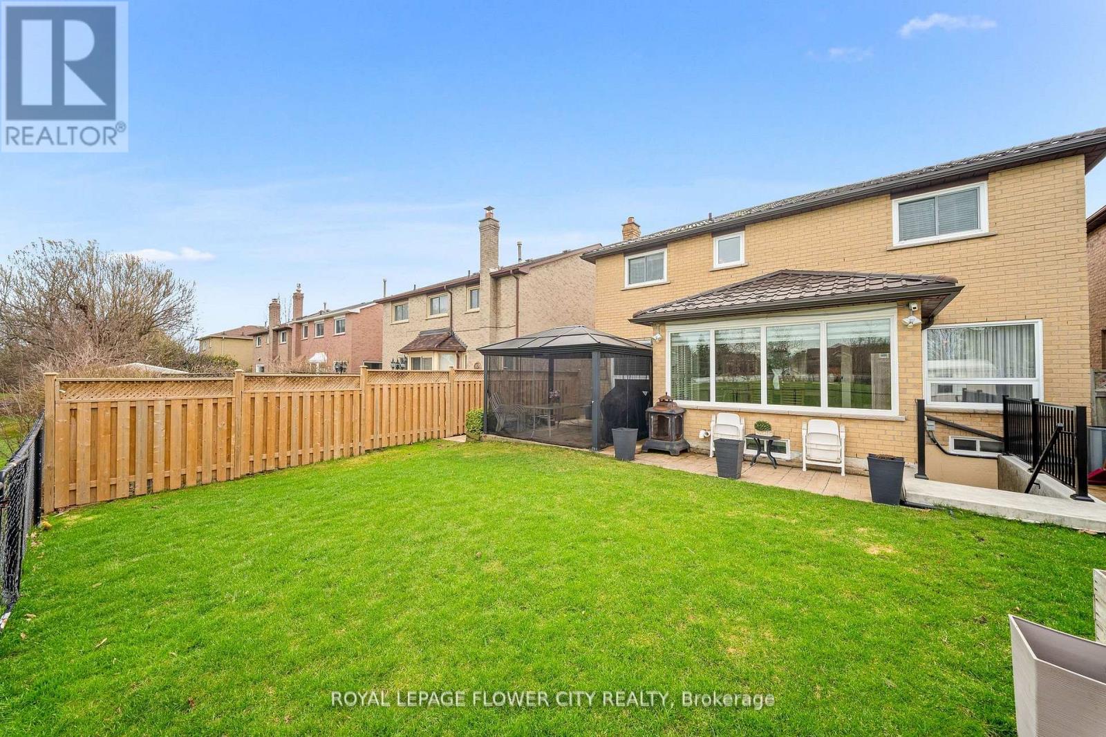 60 Newgreen Crescent, Brampton, Ontario  L6S 4Y5 - Photo 42 - W13036940