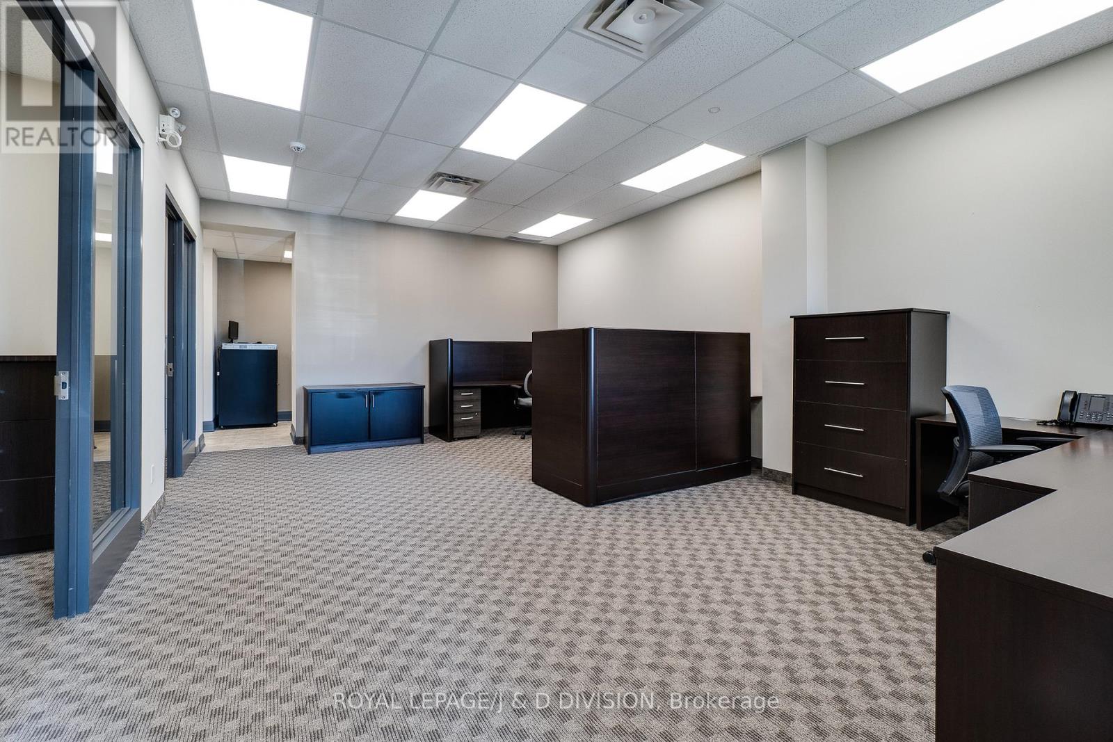 9 - 1525 Cornwall Road, Oakville, Ontario  L6J 0B2 - Photo 10 - W13036964