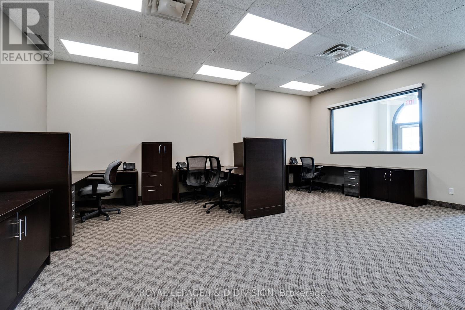 9 - 1525 Cornwall Road, Oakville, Ontario  L6J 0B2 - Photo 14 - W13036964