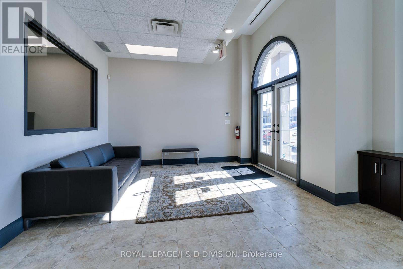 9 - 1525 Cornwall Road, Oakville, Ontario  L6J 0B2 - Photo 8 - W13036964