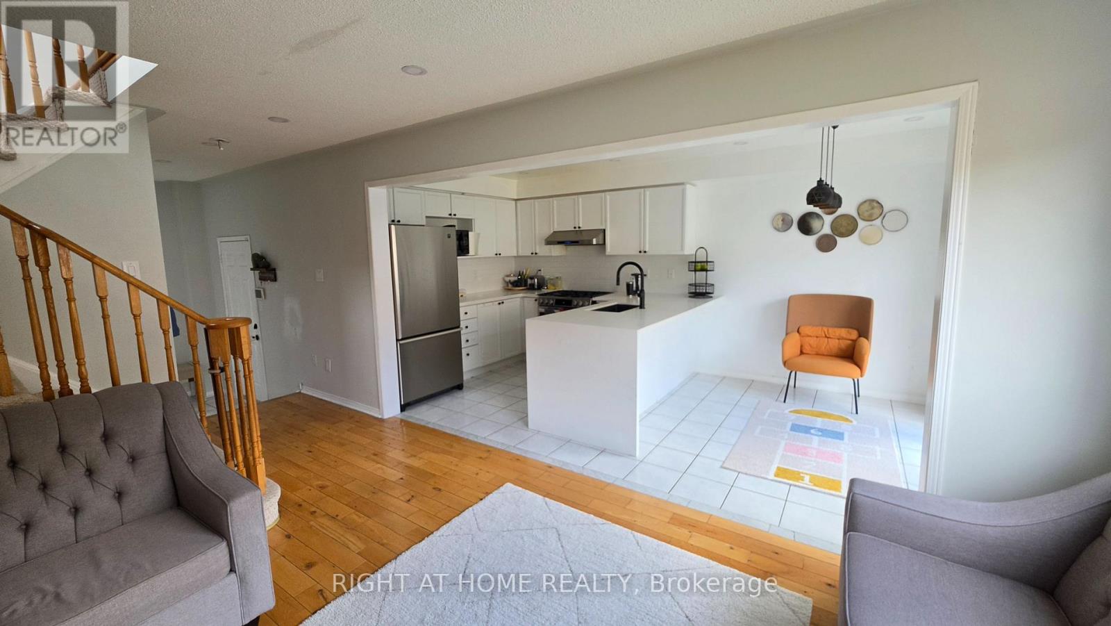 15 Tanglemere Crescent, Brampton, Ontario  L7A 1R7 - Photo 14 - W13036978