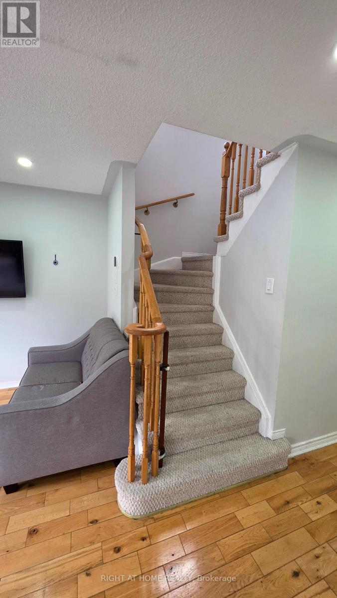 15 Tanglemere Crescent, Brampton, Ontario  L7A 1R7 - Photo 20 - W13036978