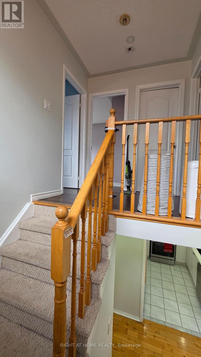 15 Tanglemere Crescent, Brampton, Ontario  L7A 1R7 - Photo 23 - W13036978