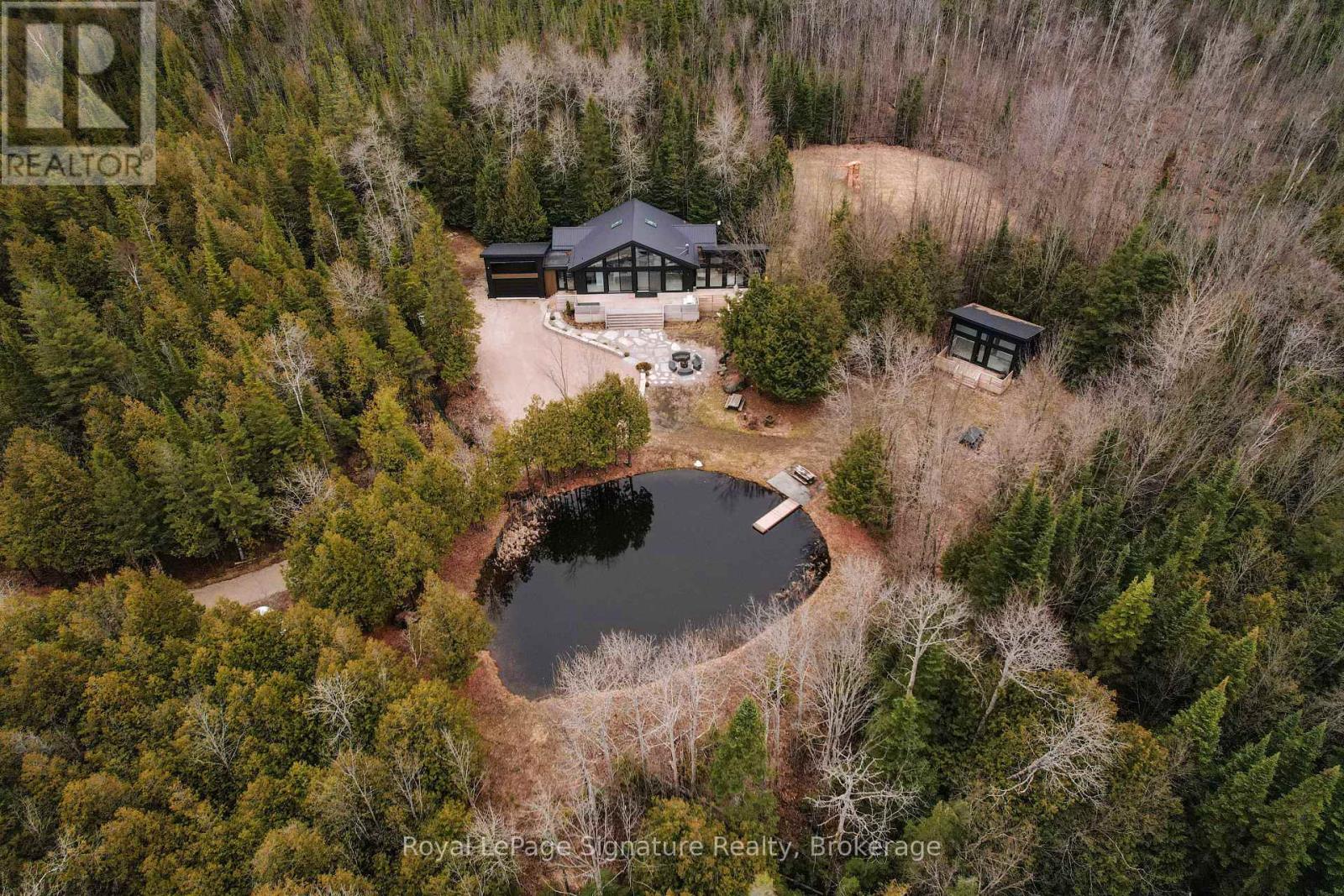 415040 10th Line, Blue Mountains, Ontario  N0H 2E0 - Photo 1 - X12898768