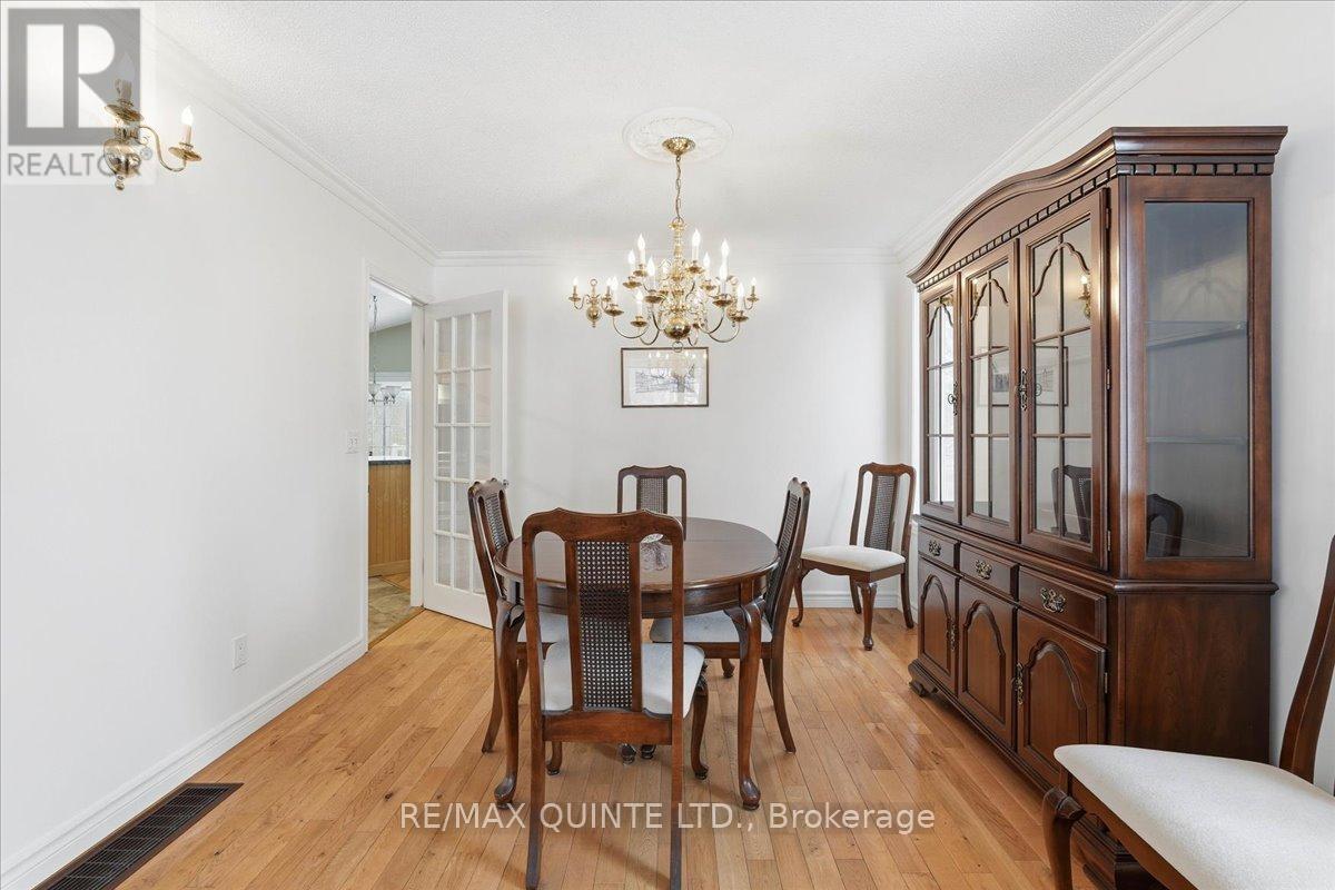 89 Westwind Crescent, Prince Edward County, Ontario  K0K 3L0 - Photo 10 - X12721862