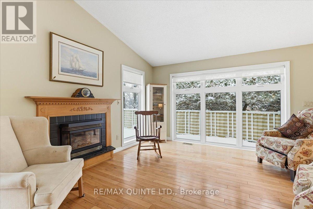 89 Westwind Crescent, Prince Edward County, Ontario  K0K 3L0 - Photo 15 - X12721862