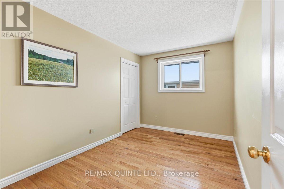 89 Westwind Crescent, Prince Edward County, Ontario  K0K 3L0 - Photo 25 - X12721862