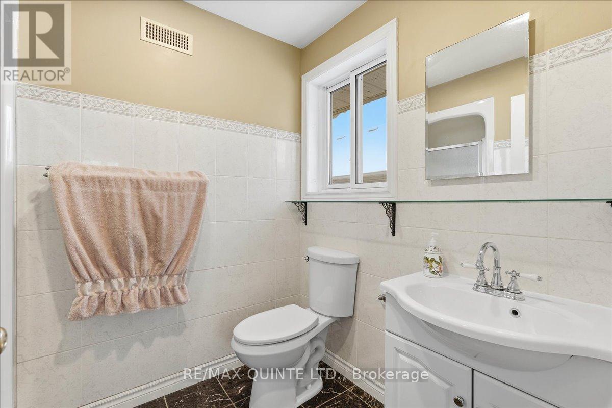 89 Westwind Crescent, Prince Edward County, Ontario  K0K 3L0 - Photo 27 - X12721862