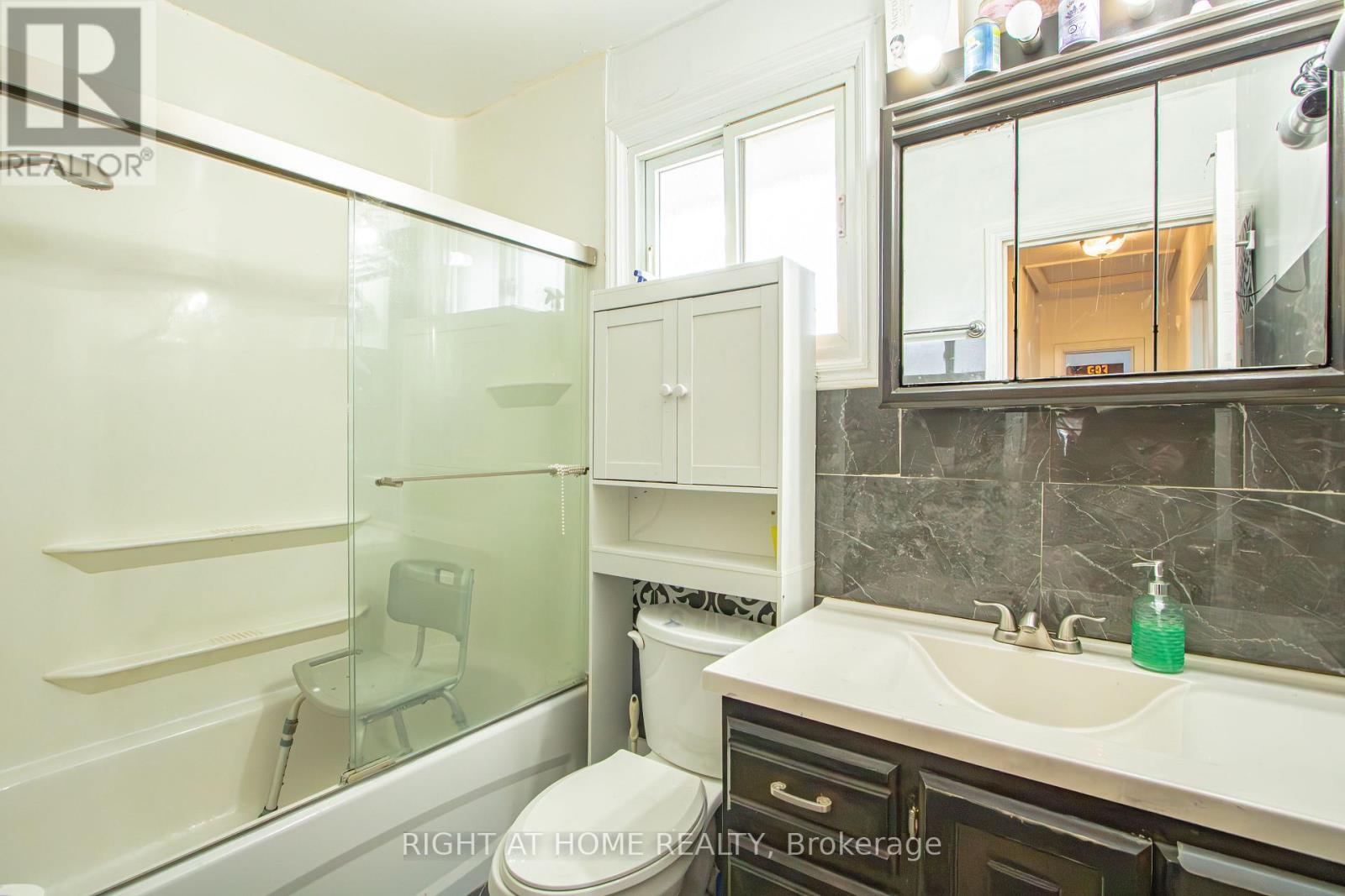 388 Vesta Place, London East, Ontario  N5Y 1G5 - Photo 25 - X13036866