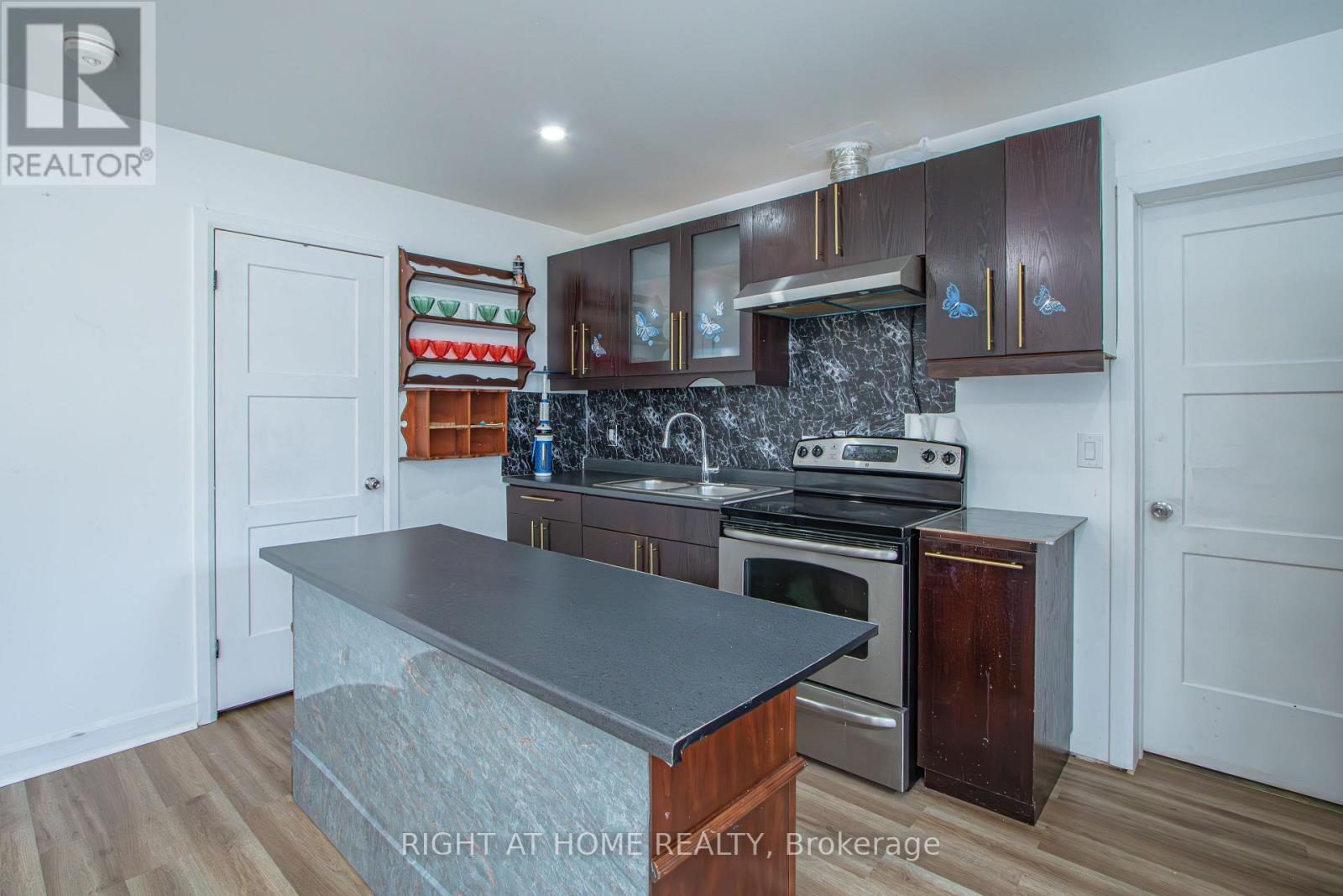 388 Vesta Place, London East, Ontario  N5Y 1G5 - Photo 30 - X13036866